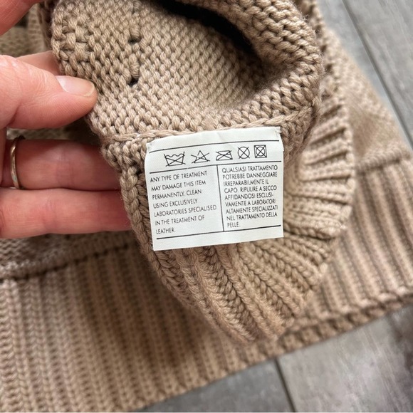 SALVATORE FERRAGAMO Tan Wool Gancini Poncho Sweater with Leather Trim M - Picture 7 of 8